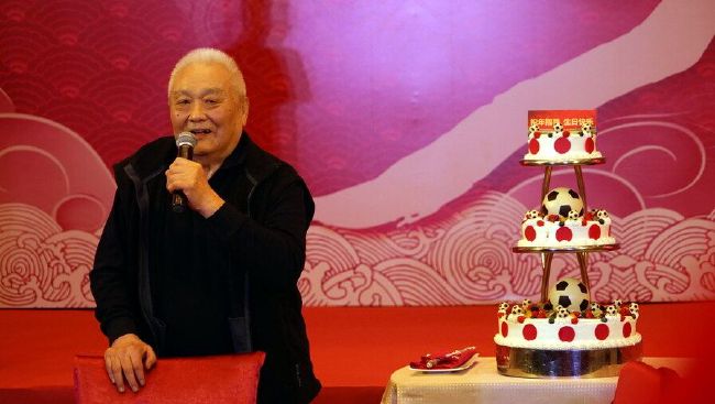 半岛束艺海语字母圈