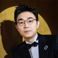 男生操女生逼的视频